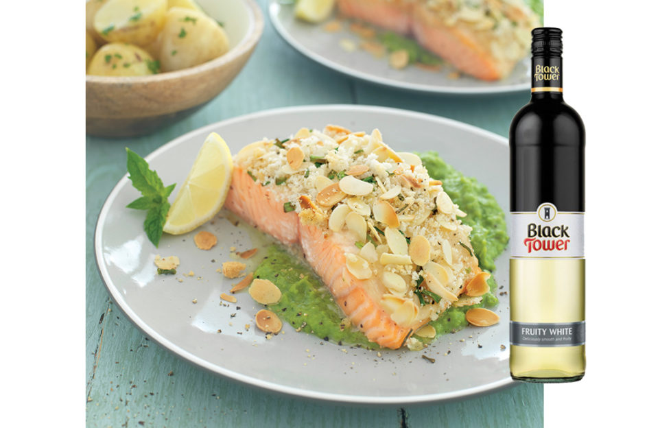 Salmon dish with fruity white wine