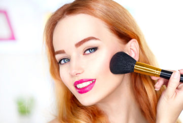 Woman applying blusher Pic: Shutterstock