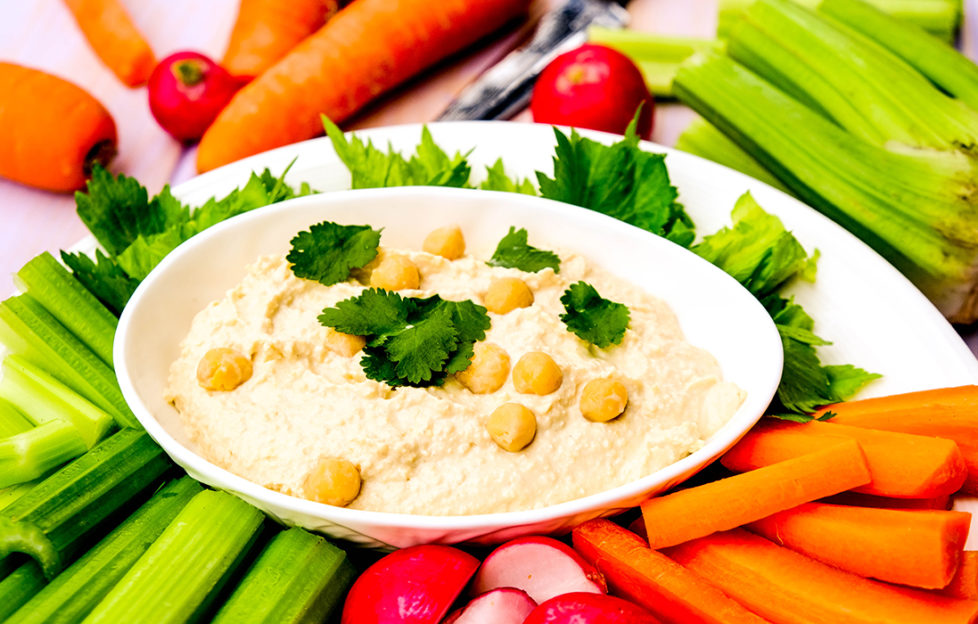 Veg and Hummus Pic: Shutterstock