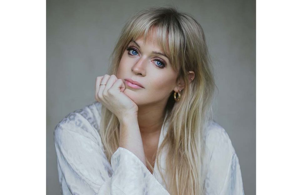 Author Dolly Alderton