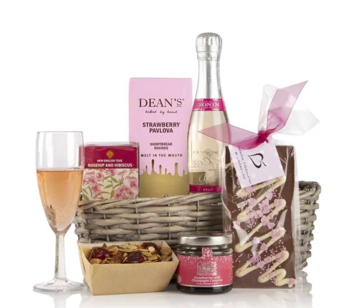 Tea and bubbles hamper