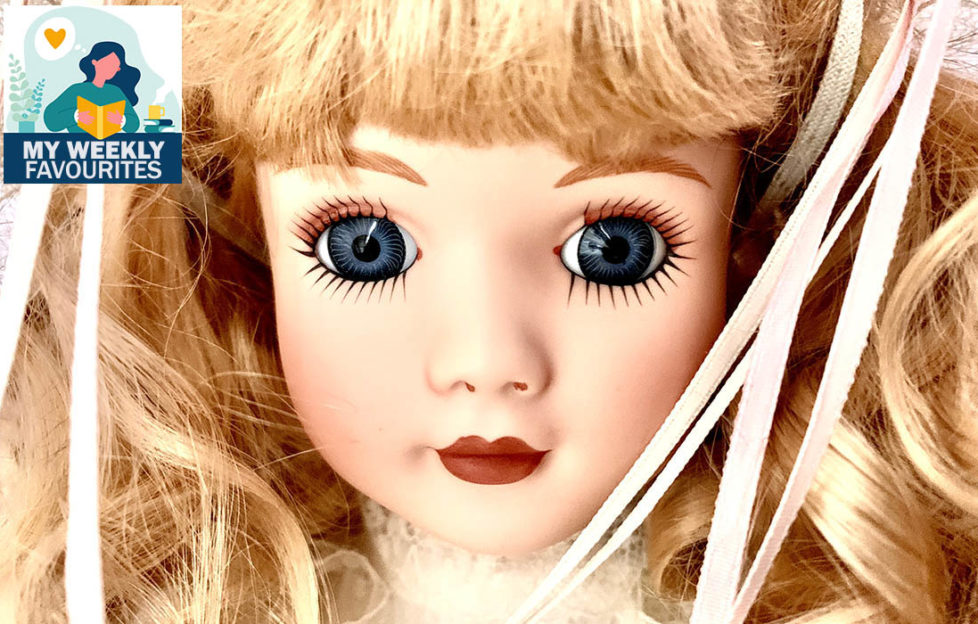 Close up of a Victorian doll;