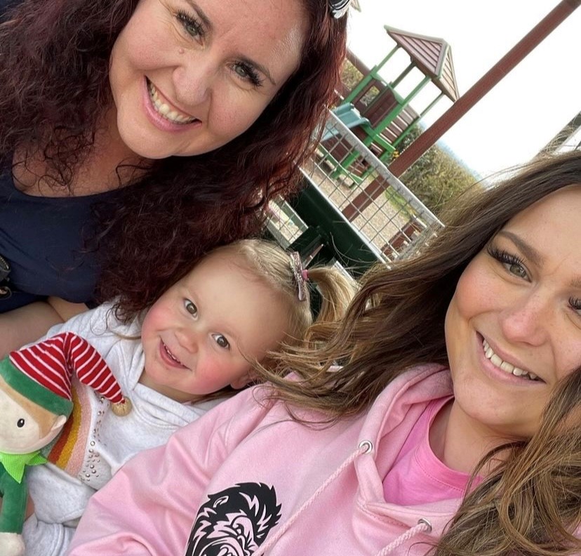 Zoe with her daughter and granddaughter