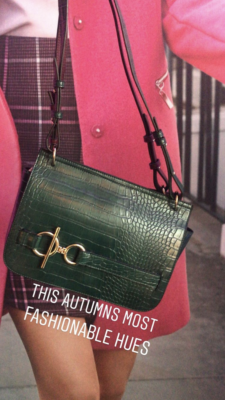 Holly Willoughby's Marks and SPencer edit bag