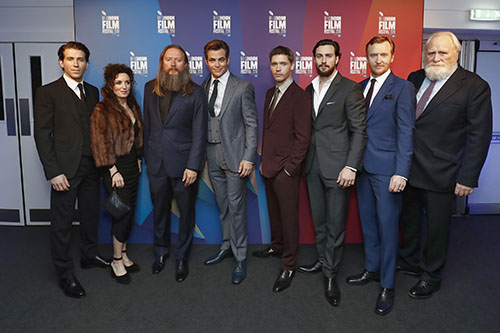 Outlaw king cast