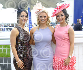Coral Scottish Grand National Ladies Day