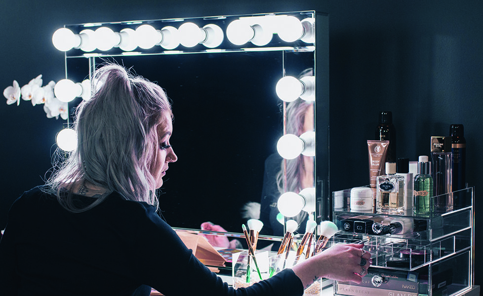 glam doll mirrors