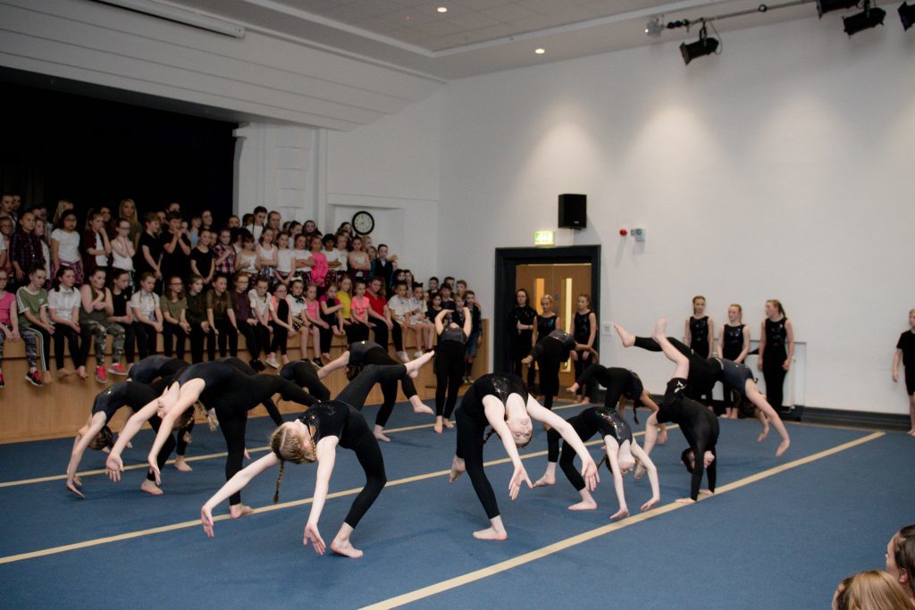 Lochaber youngsters kick up a storm for Dance Platform 2017 The Oban