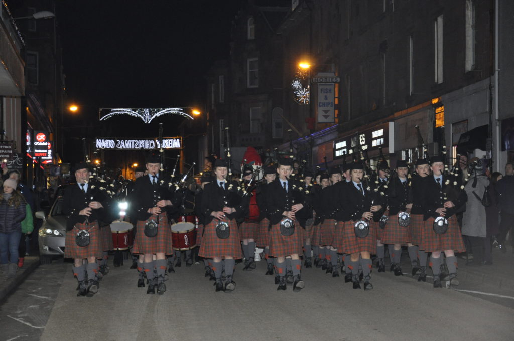 Oban High School Pipe Band led the parade through George Street. 17_T48_WinterFestivalSunday07