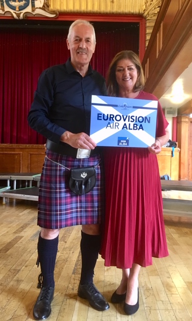 Davy and Audrey Paterson from Taynuilt will be singing with the Gaelic Choir Alba.