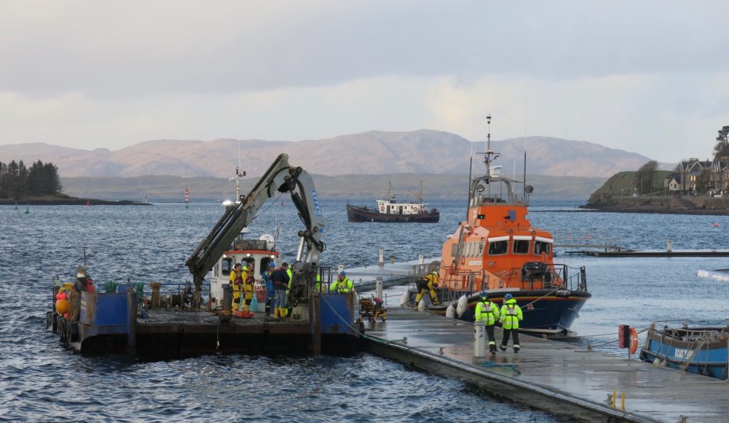 Casualty on board work boat sees Oban lifeboat launched Casualty on board work boat sees Oban lifeboat launched