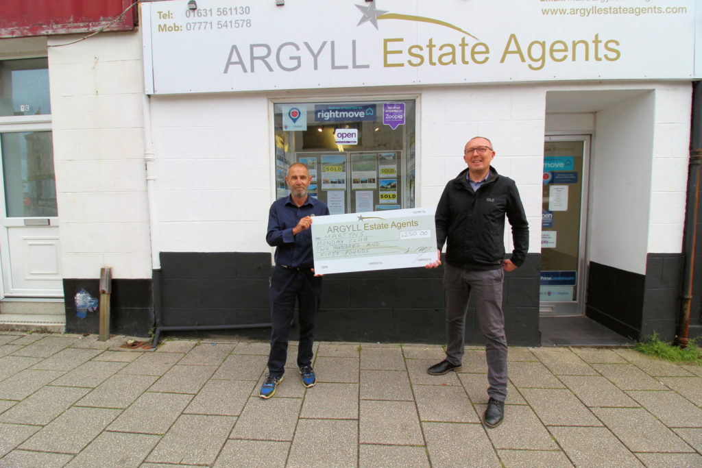 Thank you donation goes to Martyn’s Monday Club Thank you donation goes to Martyn’s Monday Club