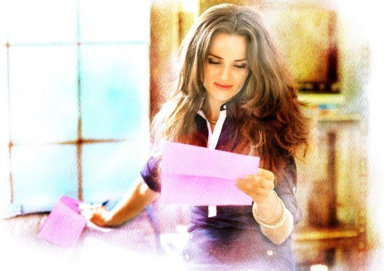 Carrie reads a letter from her younger self.