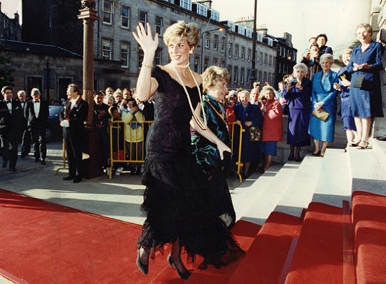 Diana Princess of Wales on a red carpet at a formal event during her visit to Edinburgh. 21 May 1991. Used: Courier 22.5.1991; 1.9.1997.
