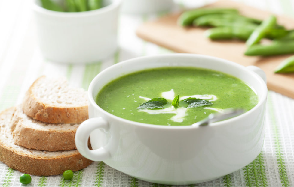 pea soup with mint