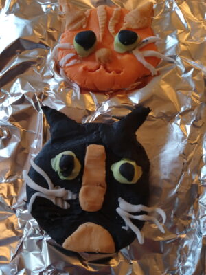 cats cake and celebrations