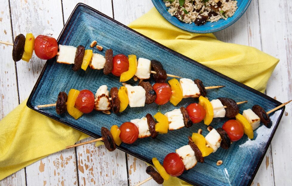 halloumi and apricot kebabs