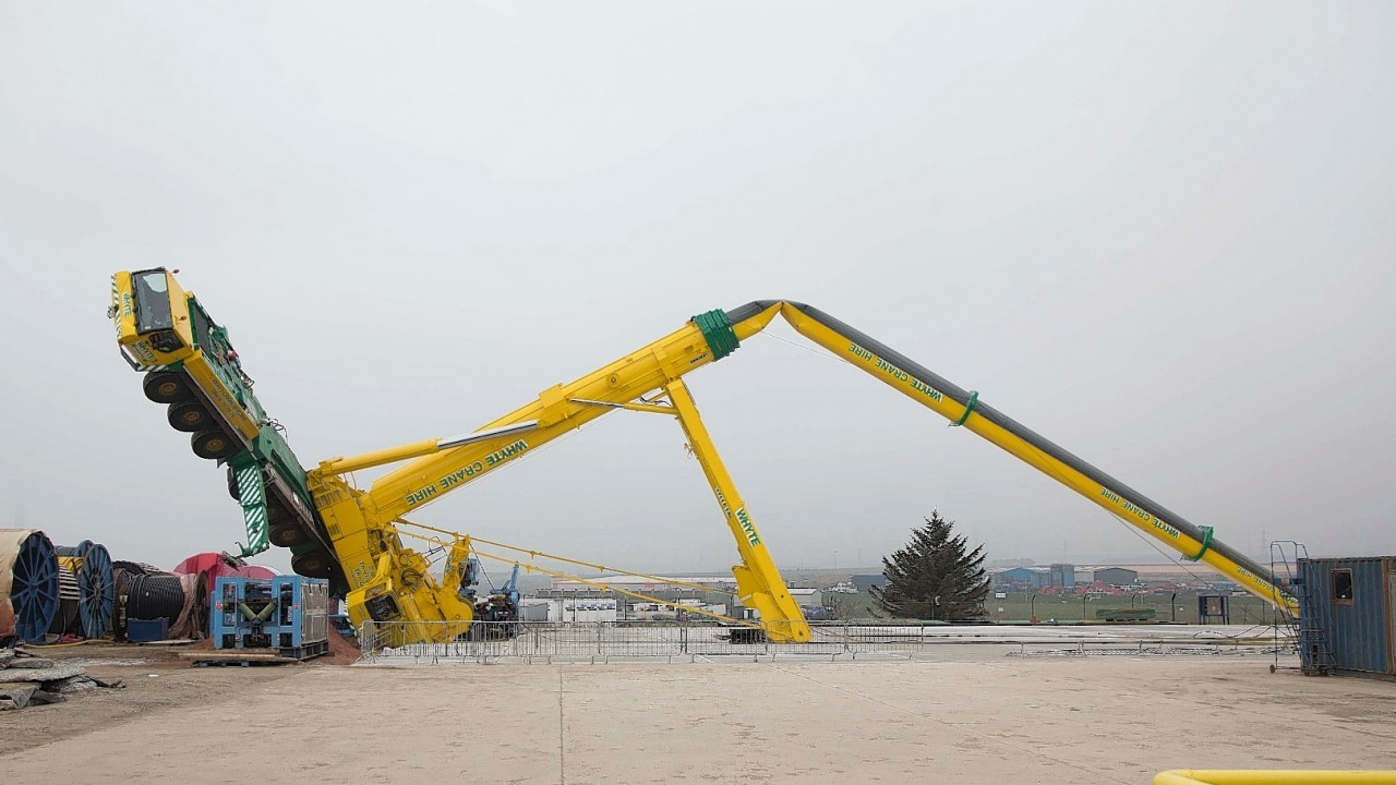 Peterhead crane collapse