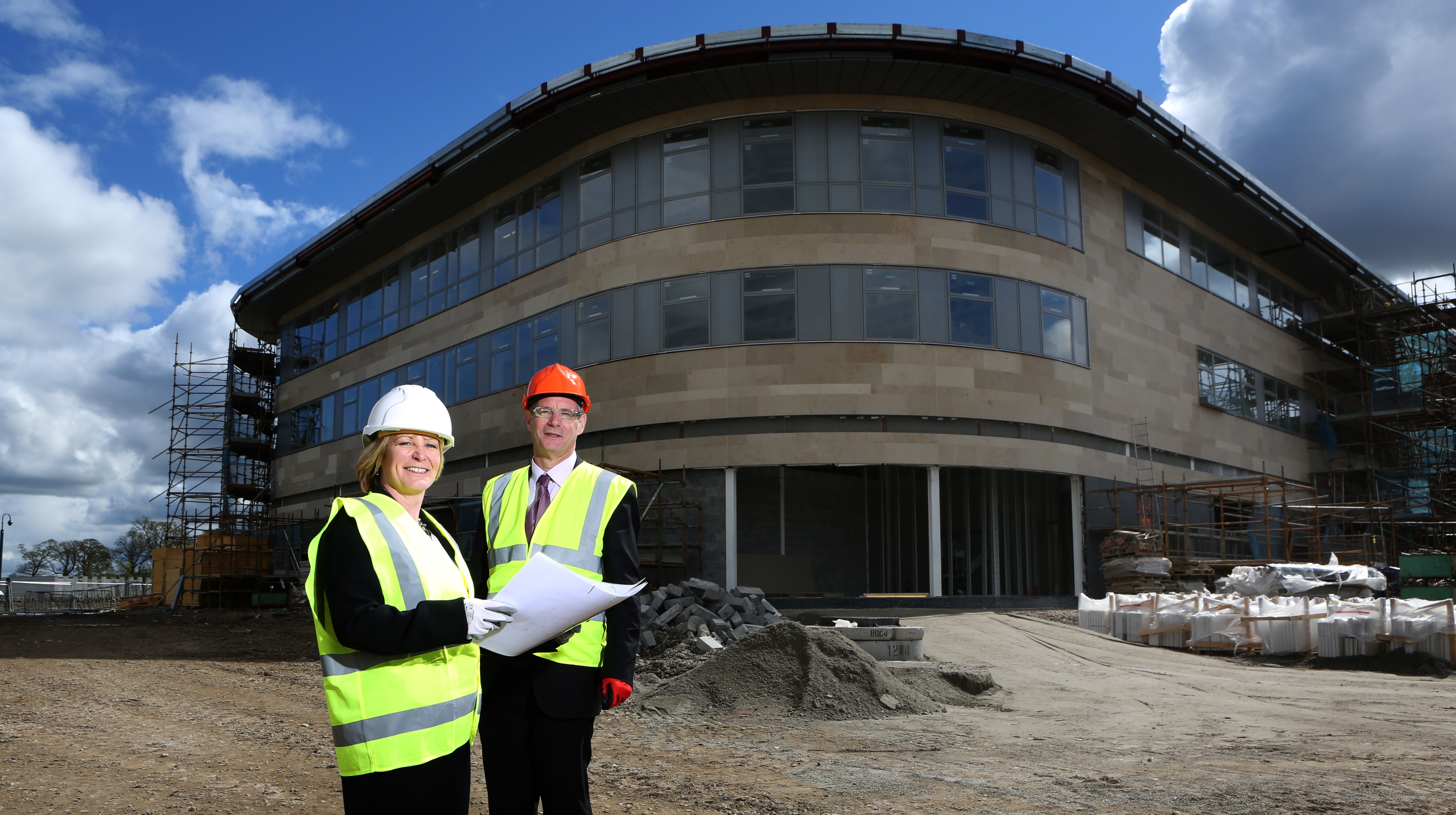 Inverness principal Diane Rawlinson and David Martin MEP have preview of Inverness College building work