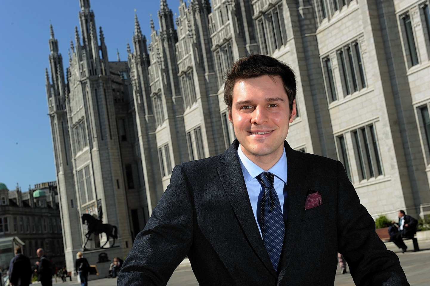 Ross Thomson