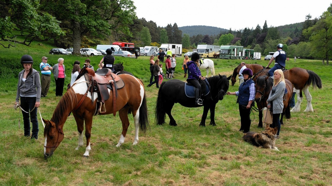 Aberdeen Brooke Supporters group held a Horseman's Sunday fundraising ride and walk around the Glen Tanar estate