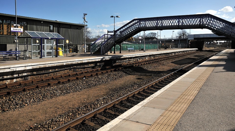 Scotrail will improve waiting facilities at Inverurie Sation.