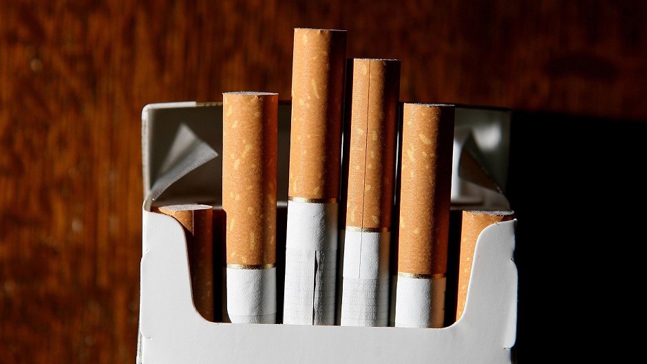Tobacco giant Philip Morris giant has urged ministers not to force it to sell cigarettes in plain packages.