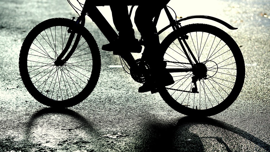 Campaigners are putting pressure on the Scottish Government to introduce presumed liability laws for fatal collision involving cyclist and motorists