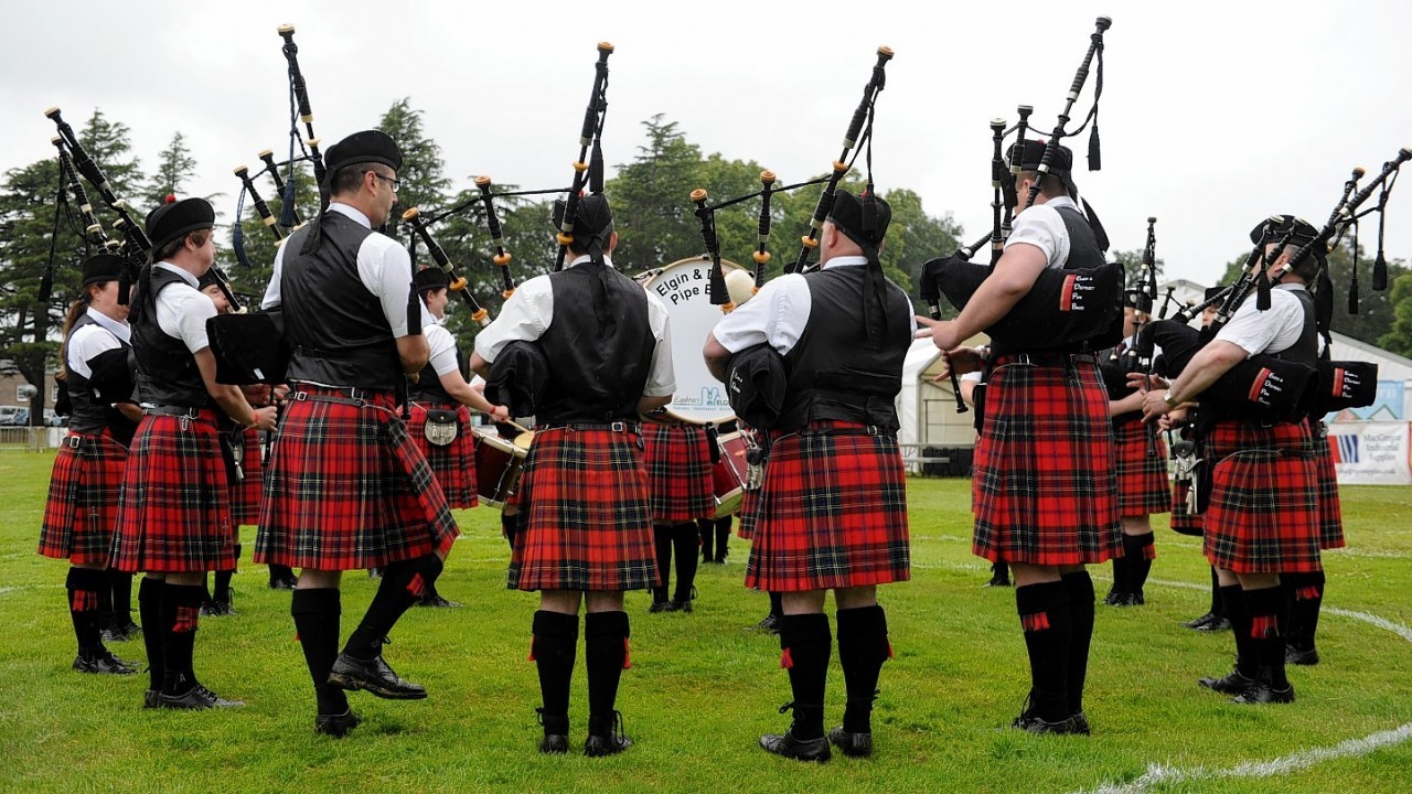 Forres pipers