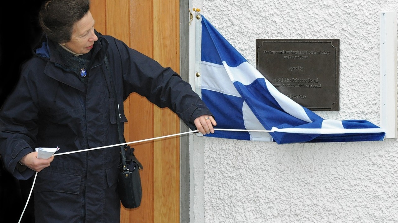Princess Anne unveils the new lighthouse visitor centre