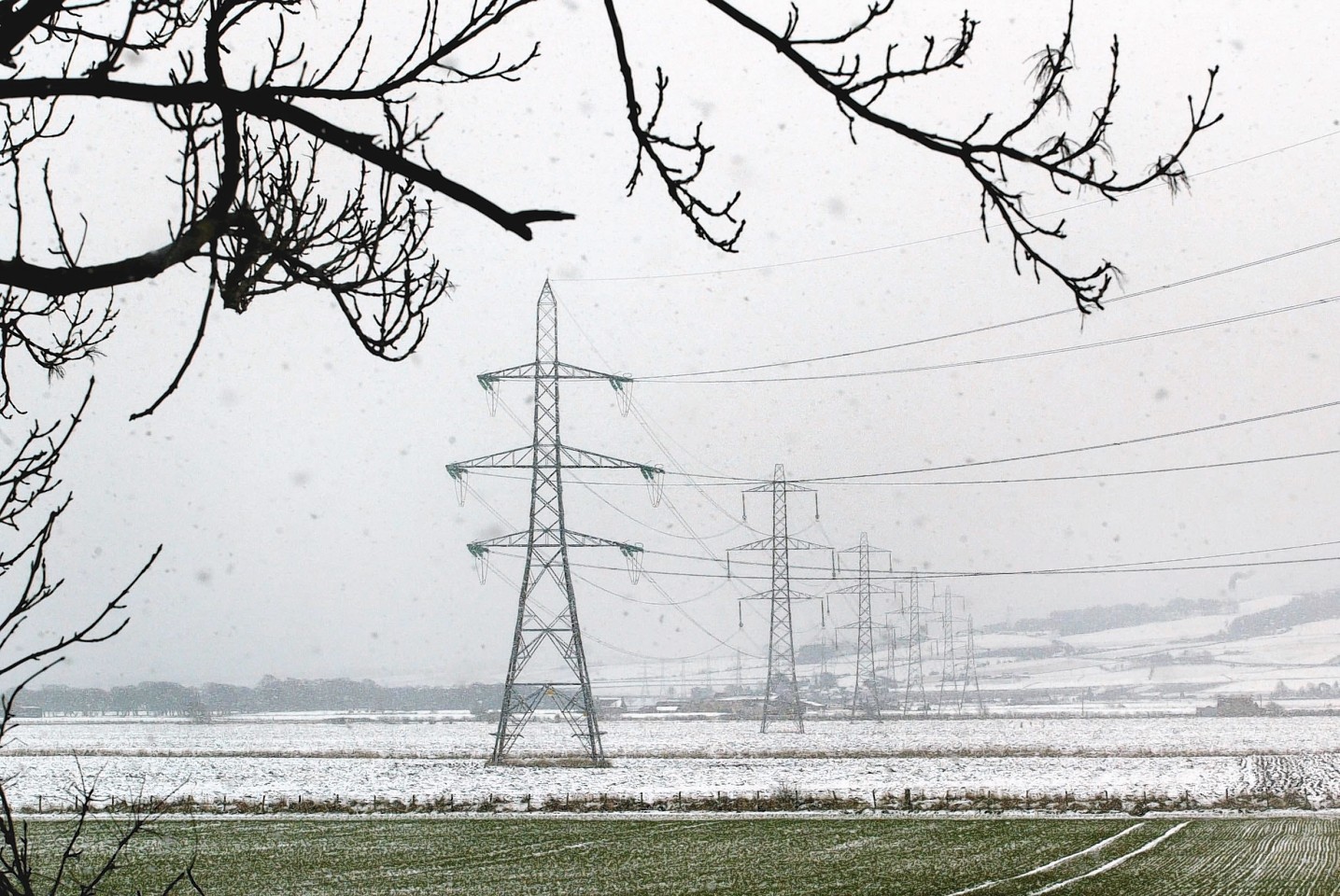 Shet is planning a new line of pylons across the north