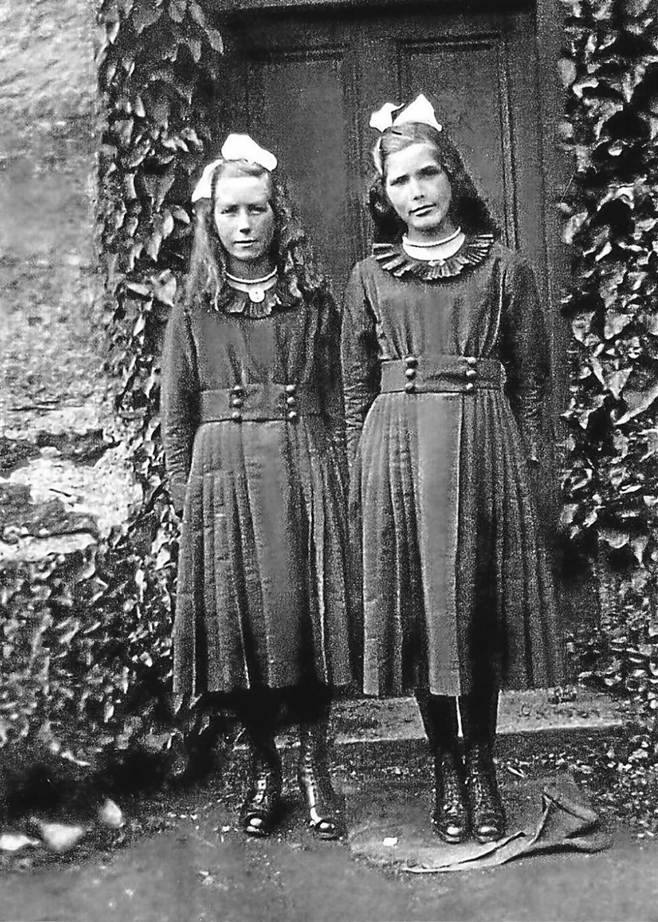 World's oldest twins Evelyn Middleton and Edith Ritchie