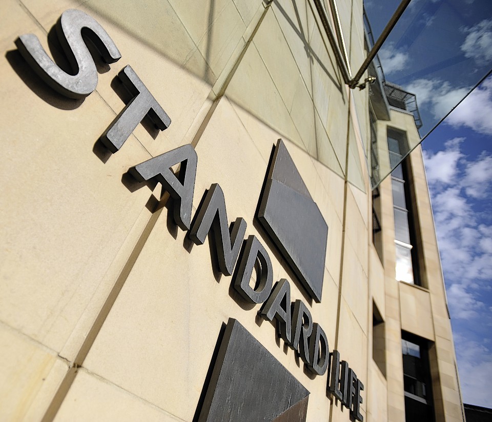 Standard Life denies it is looking for London-base for HQ.