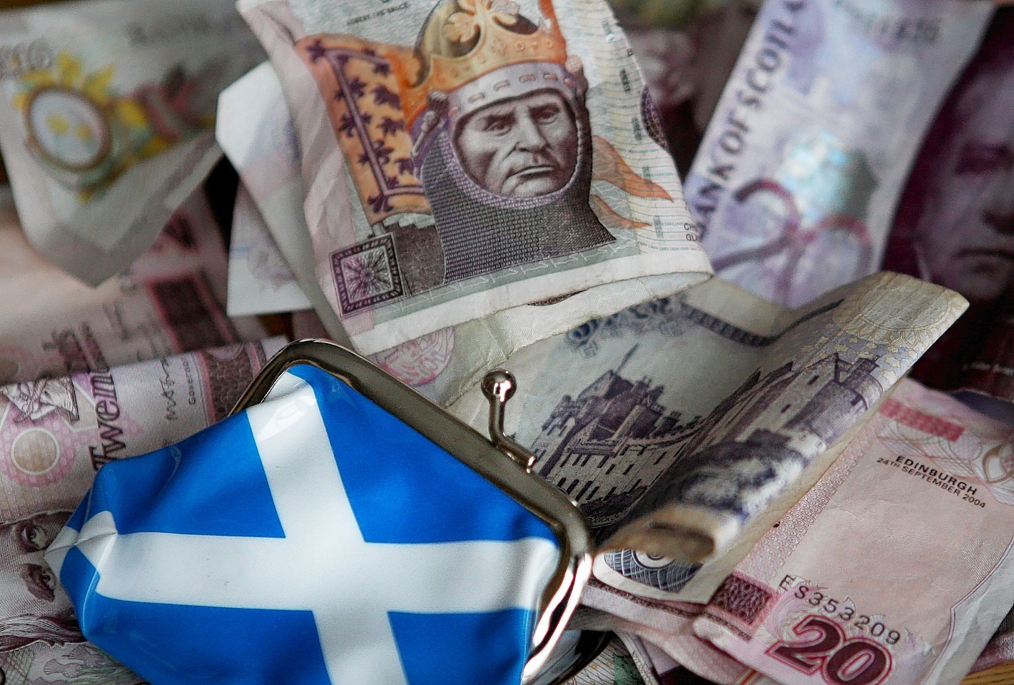 The SNP are under pressure  to lay out an alternative currency plan.
