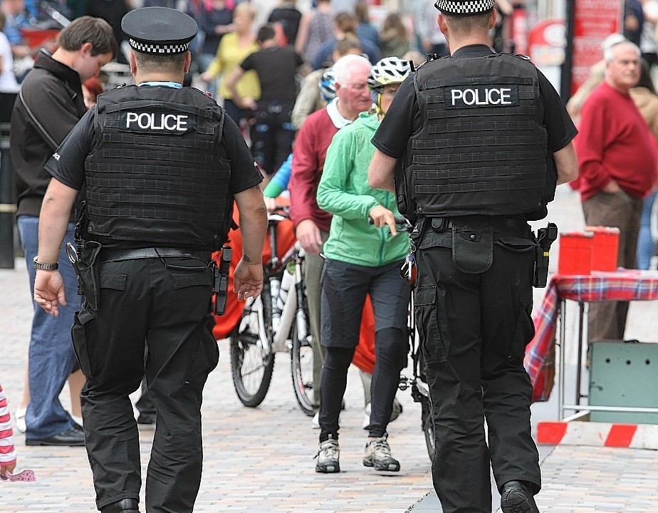 A two-tier police system could improve accountability to deal with issues like armed police, according to the Scottish Tories.