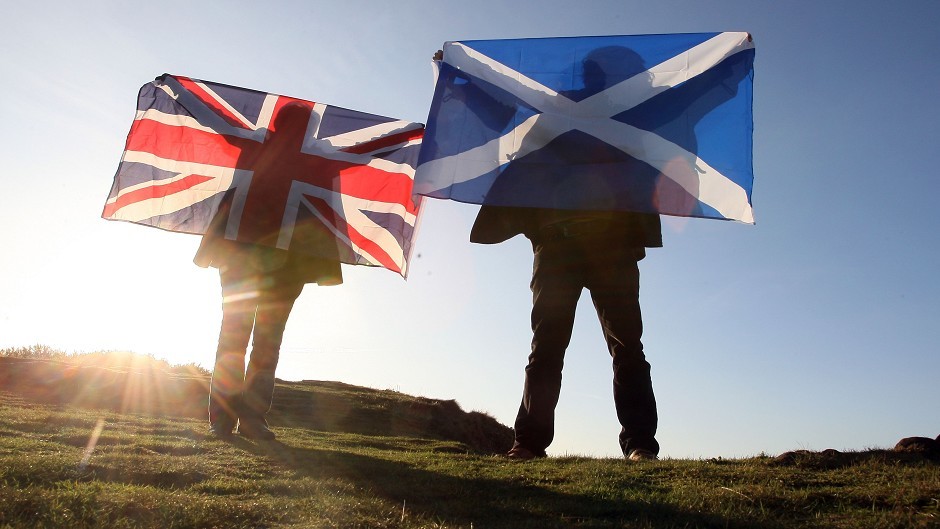 Majority of England voters reject a currency union.