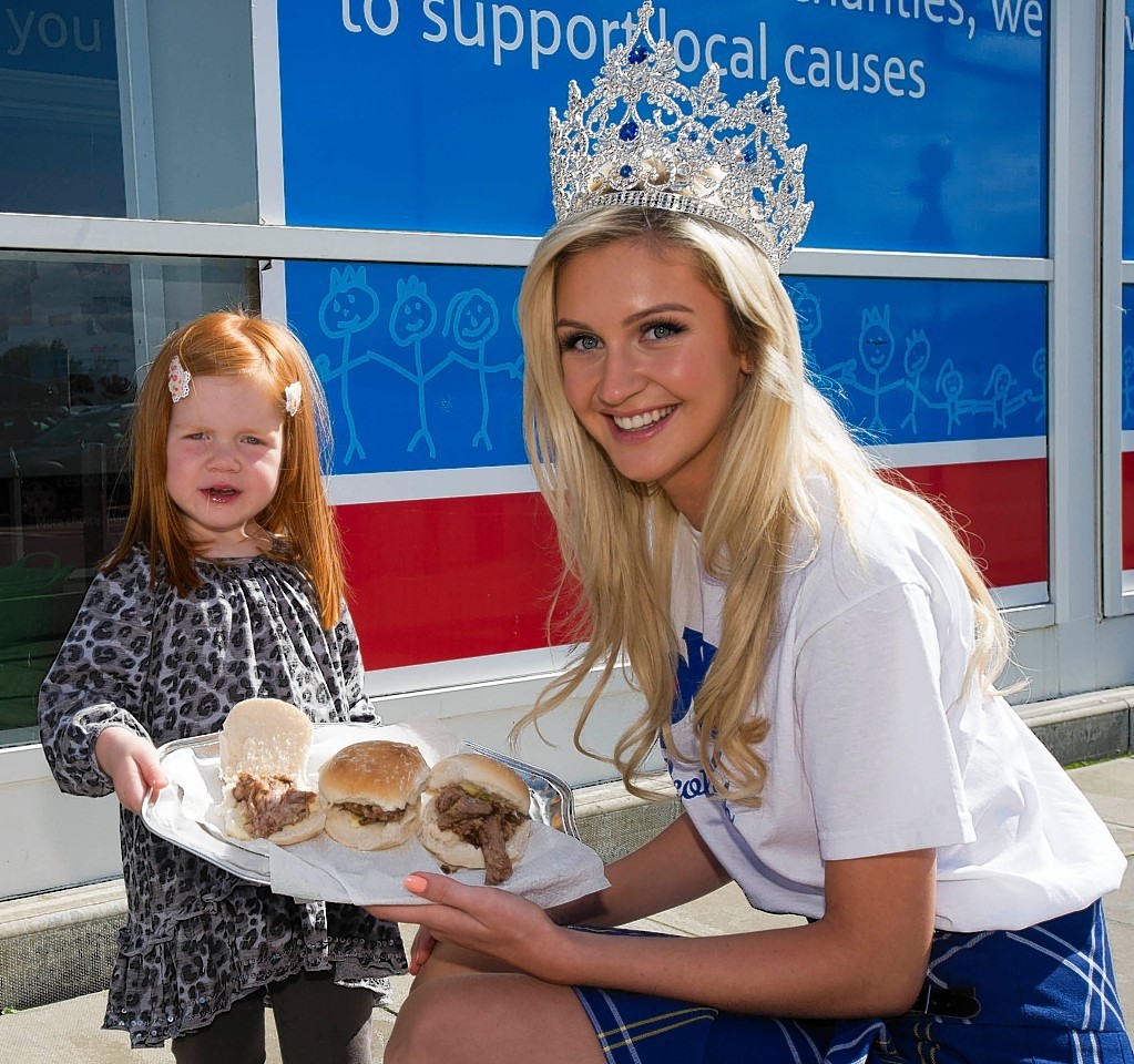 Miss Scotland Ellie McKeating