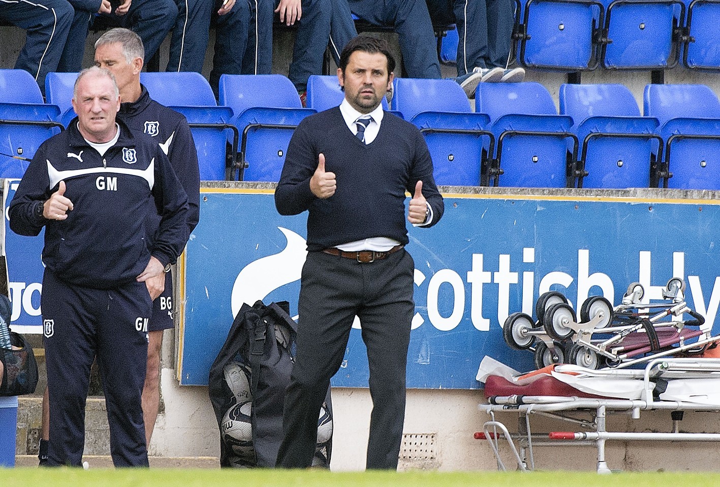 Paul Hartley gave the thumbs up to Dundee's win
