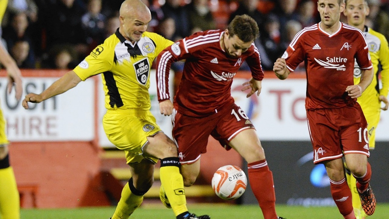 Aberdeen could only take one point from Pittodrie this evening against a spirited St Mirren