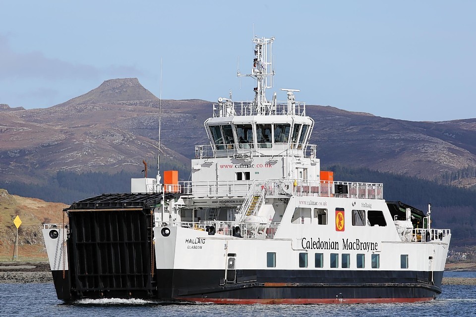 Contact has been place for third hybrid ferry similar to HV Hallaig operating on the Sconser-Raasay route .