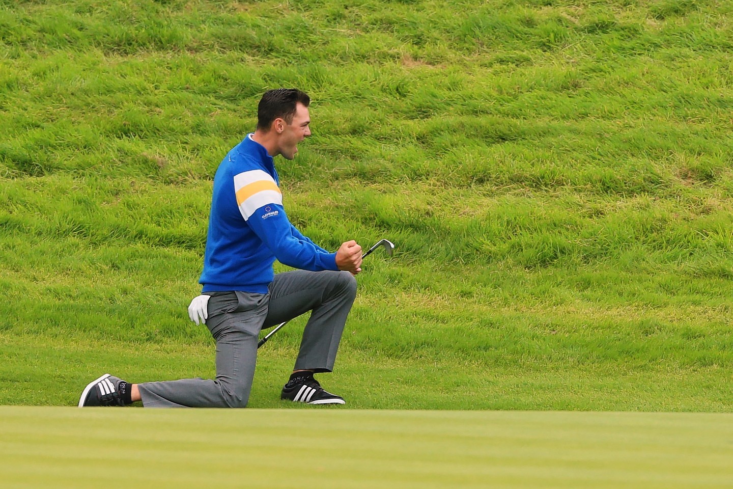 Martin-Kaymer-cele-16th-to-win.jpg