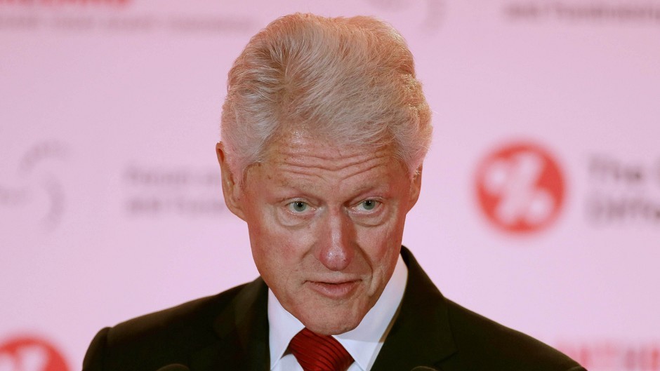 Former US president Bill Clinton says Scots should send "a powerful message to the world" about the potential for unity