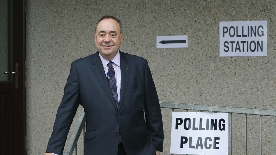 Scottish First Minister Alex Salmond outside Ritchie Hall polling station in Strichen