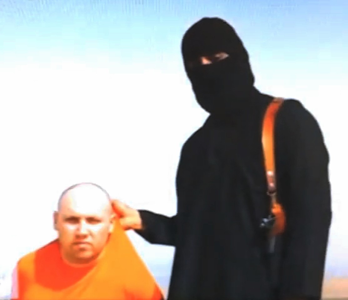 The video allegedly shows Steven Sotloff being killed by Islamic State Group