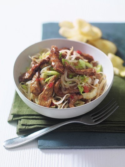 INDONESIAN CHILLI LAMB NOODLES