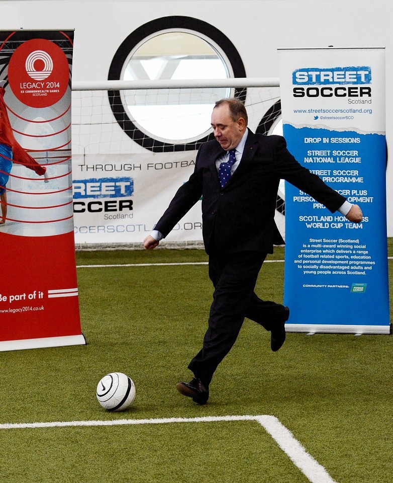 Salmond will be on the hunt for a new job and has previously proven his football talent