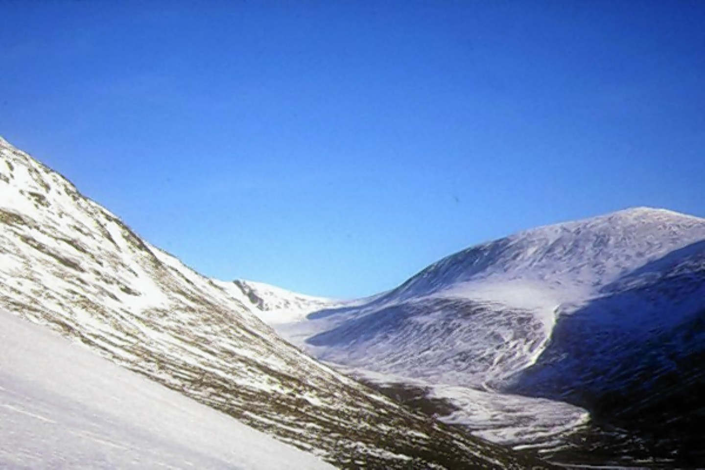 The woman has been attempting to climb Ben Macdui when the wintry conditions disorientated her