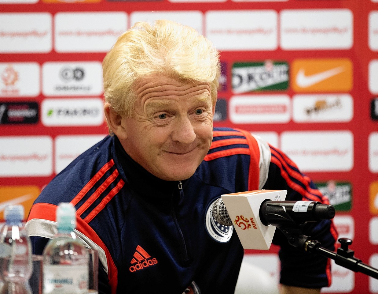 Gordon Strachan has handed a first call up to Bournemouth's Matt Ritchie