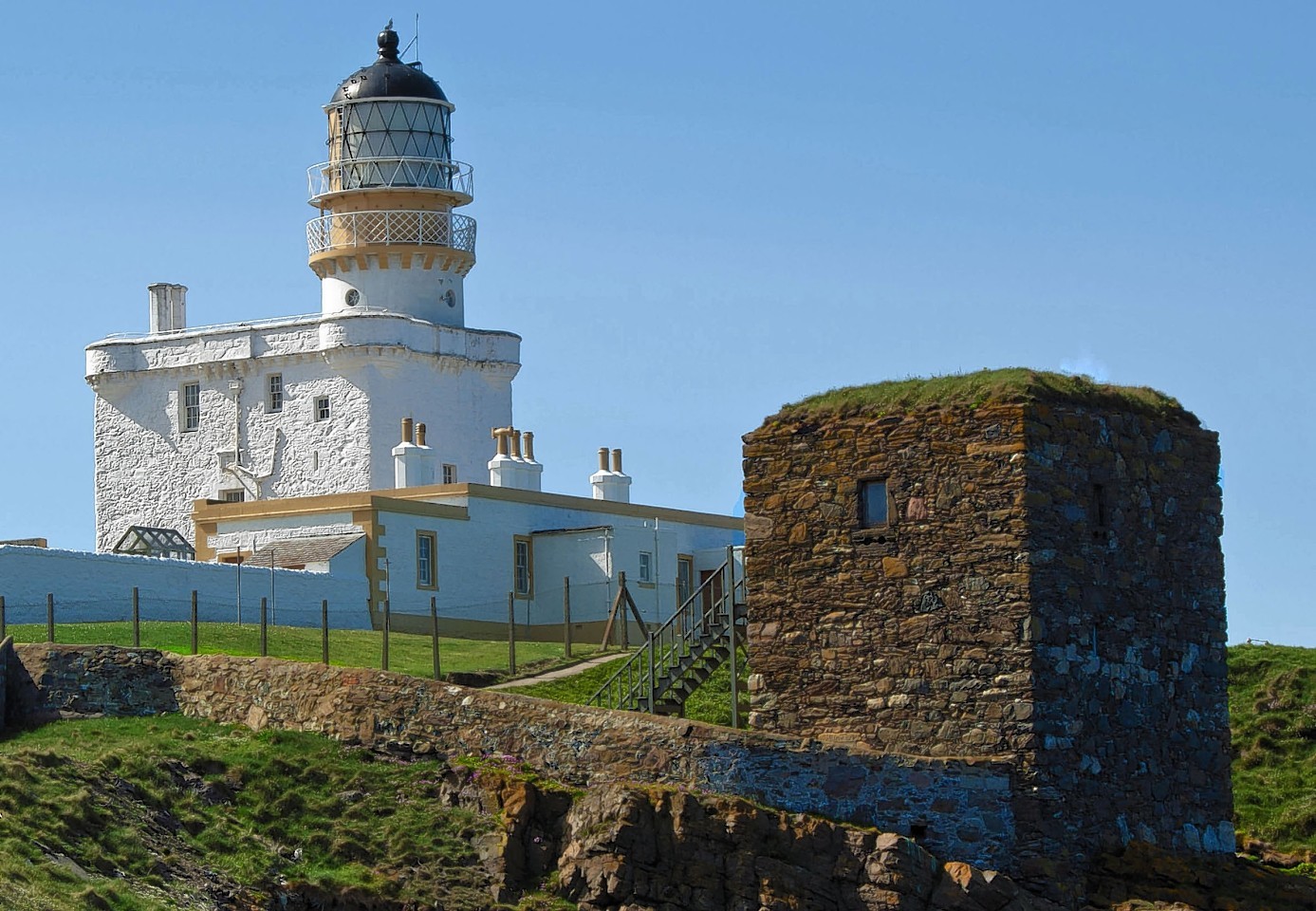 Kinnaird Head Lighthouse and the Winetower.