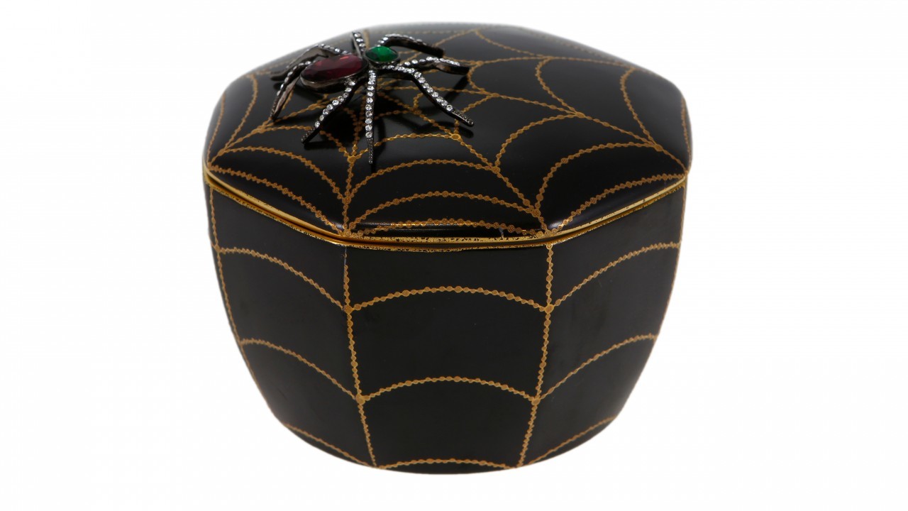 L'Objet Safari Spider Noir Candle Vetiver D'Orient, £110, www.amara.com